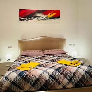 https://casa-dei-fiori-3.it-lombardy.com